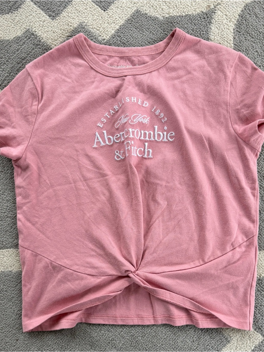 Abercrombie & Fitch Kids Dusty Pink Twist-Front Logo Tee